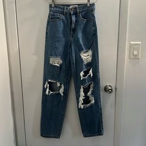 Baggy Ripped Jeans